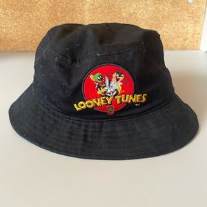 Looney Tunes Bucket Hat